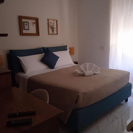 רומא B&B Suite And Rooms San Giovanni מראה חיצוני תמונה
