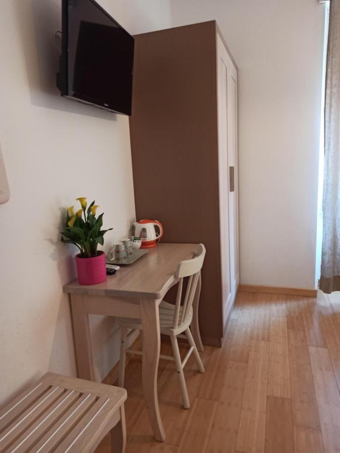 רומא B&B Suite And Rooms San Giovanni מראה חיצוני תמונה