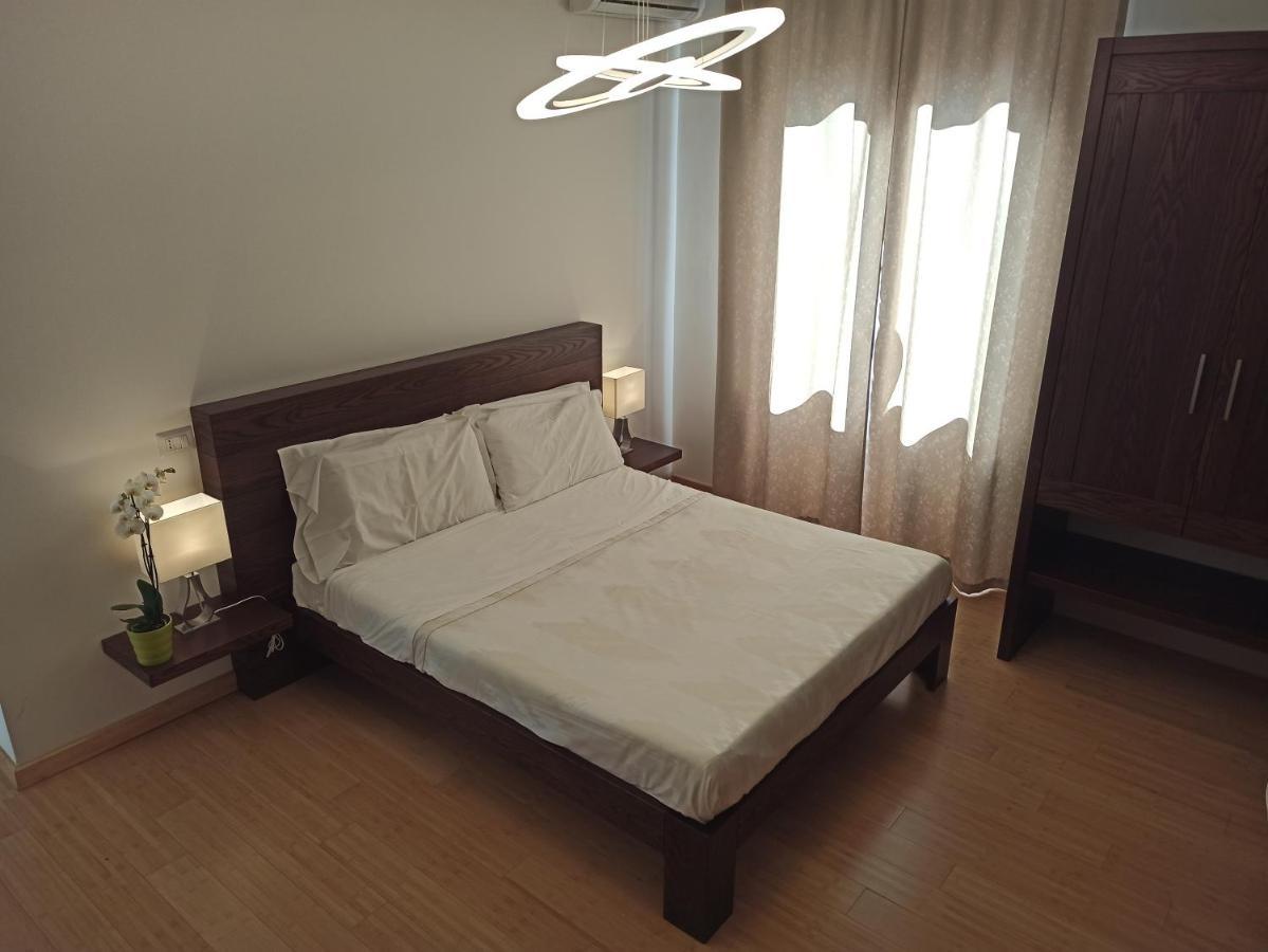 רומא B&B Suite And Rooms San Giovanni מראה חיצוני תמונה
