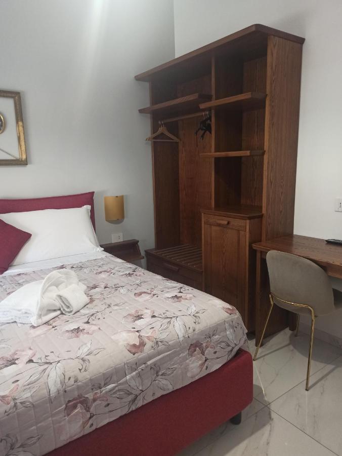רומא B&B Suite And Rooms San Giovanni מראה חיצוני תמונה