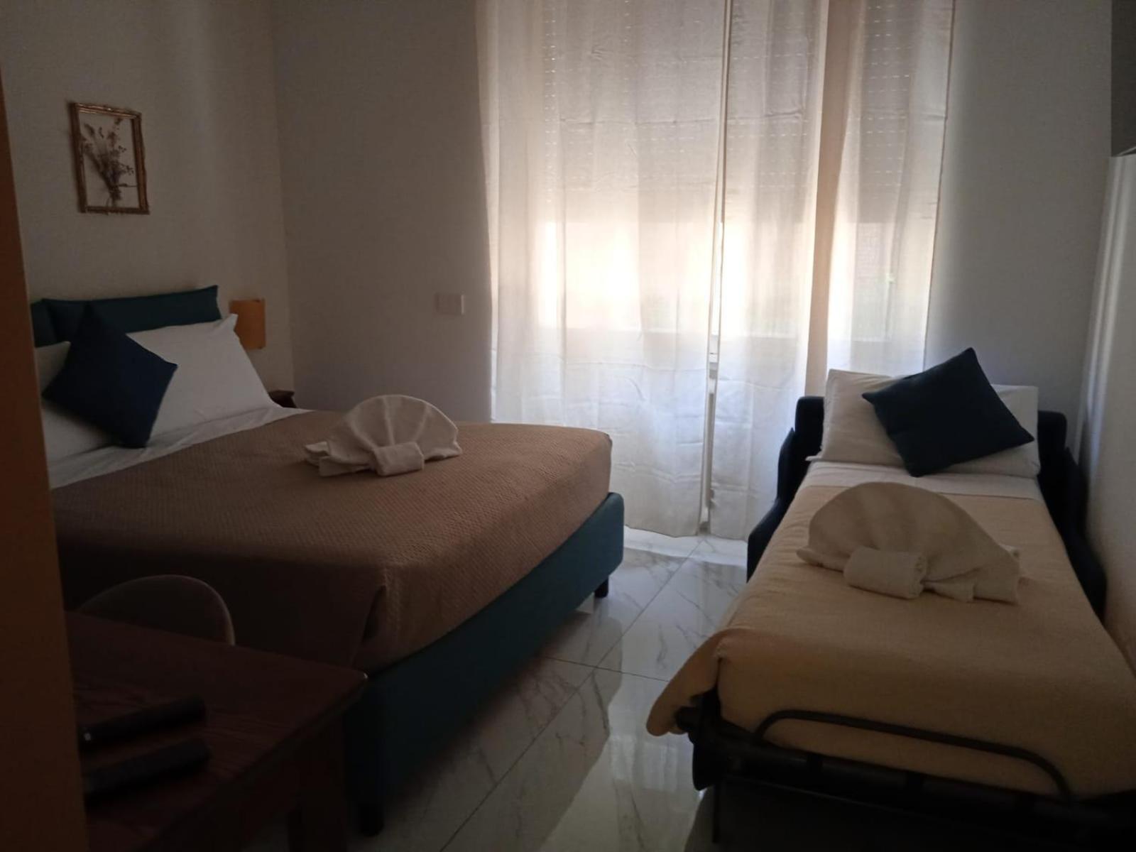 רומא B&B Suite And Rooms San Giovanni מראה חיצוני תמונה